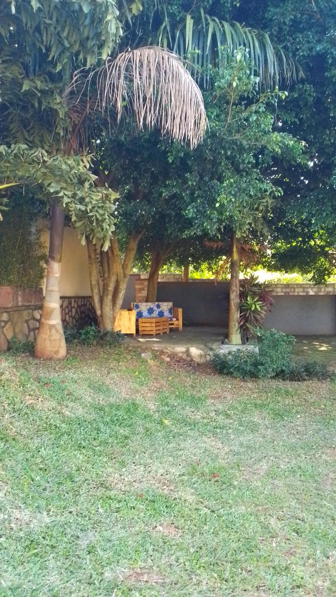 Airport Shoebill Hotel Entebbe Eksteriør billede
